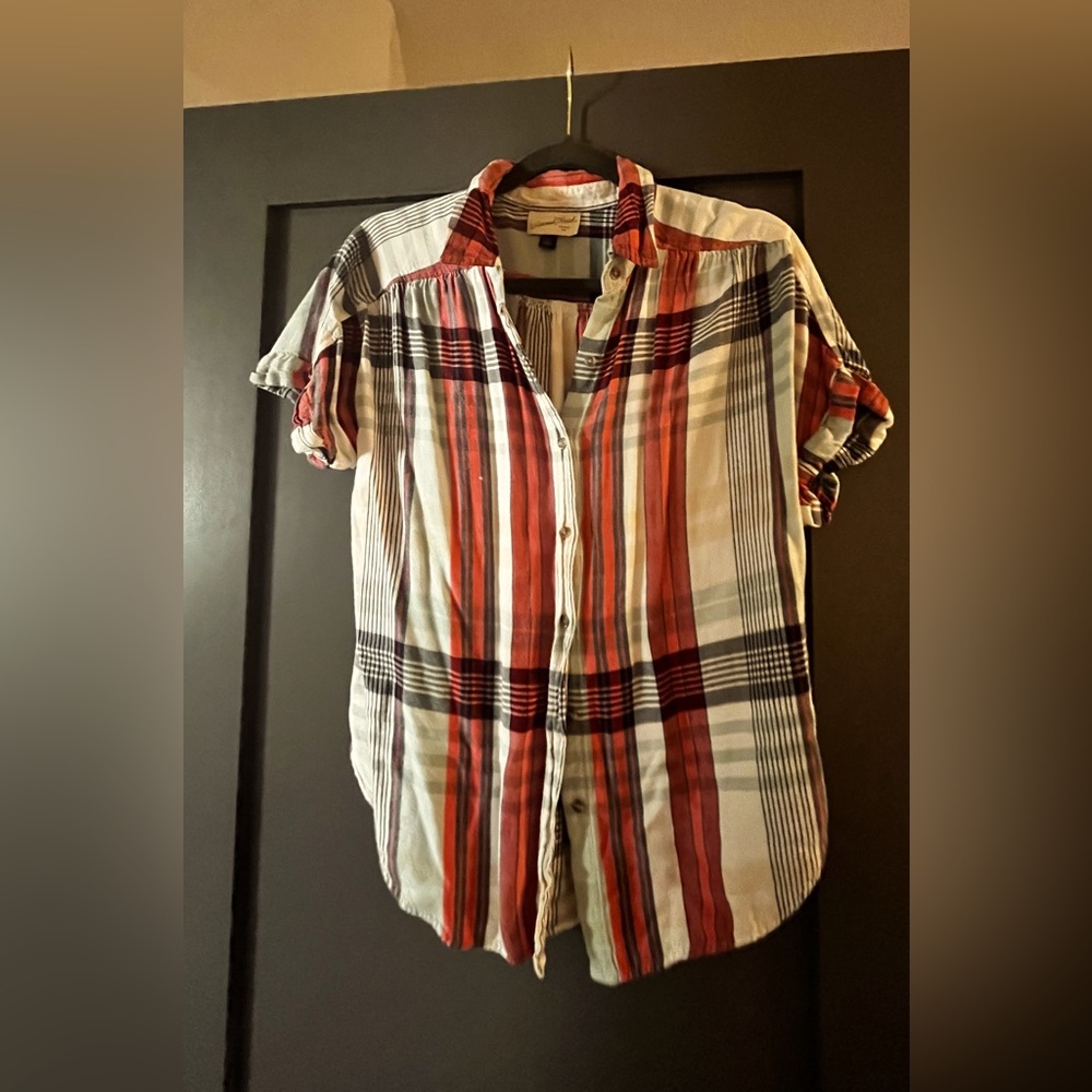 Women’s button up shirt, Lewis, plaid, short sleeve, size small